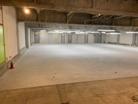 ラウンドワン様　原状回復工事（内装解体）の画像