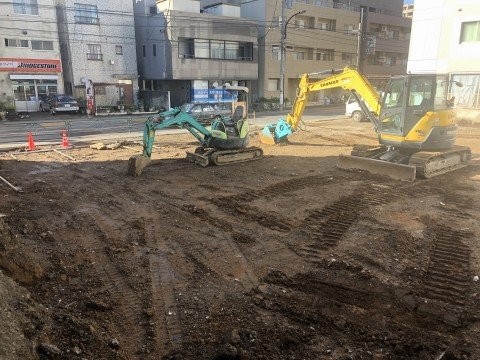 ユニオンテック株式会社　東京都中野区造成・地中障害撤去・既存擁壁解体の画像