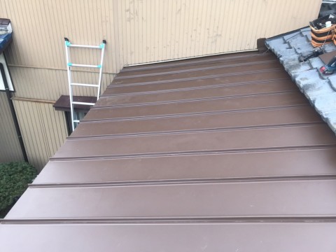 福岡県 板金葺き替え工事の画像
