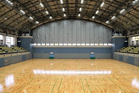 体育館内装改修工事の画像