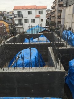 共同住宅深基礎工事の画像