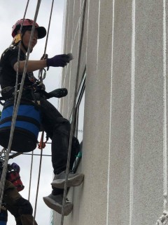 大阪府大阪市　5階建てマンション外壁塗装工事の画像