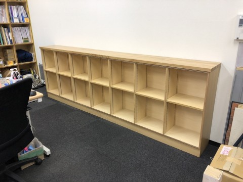 オフィス家具の画像