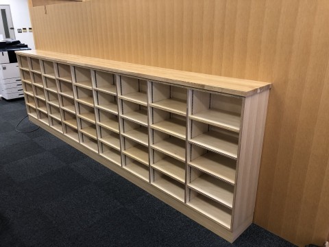 オフィス家具の画像