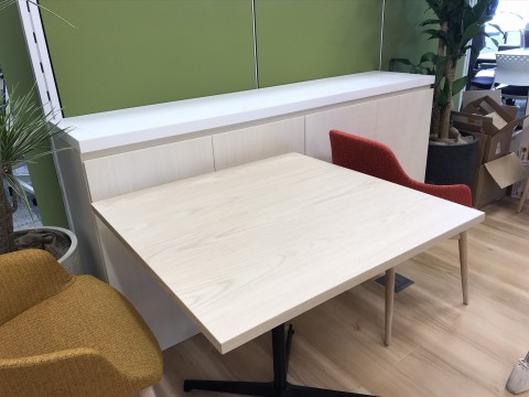 東京都 オフィス家具の画像