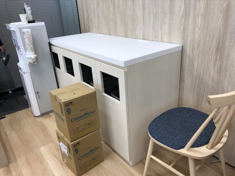 東京都 オフィス家具の画像