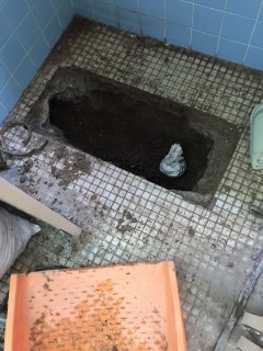 箕面市　トイレ改修工事の画像