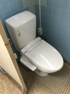 箕面市　トイレ改修工事の画像