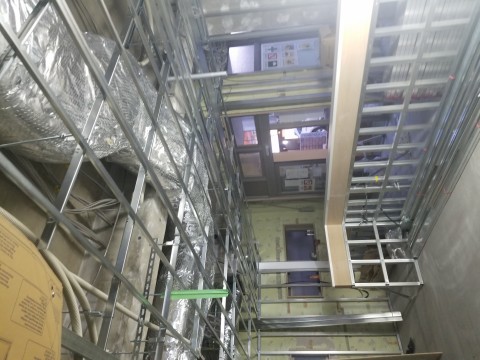 某有名デリバリー店舗工事！の画像