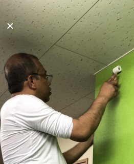 オフィスのクロス張りの画像