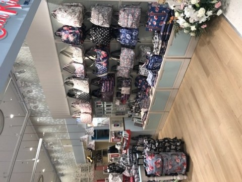 物販店新装工事の画像