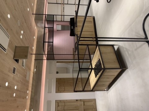 レディースアパレル新装工事の画像