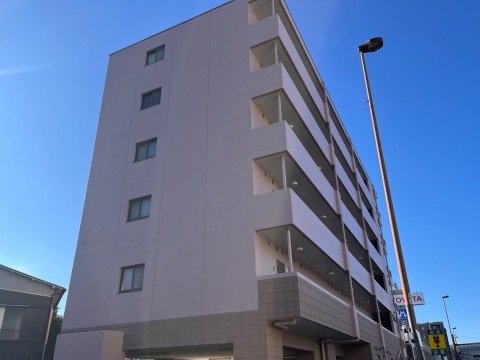 横浜市保土ヶ谷区　マンション外壁塗装、シーリング工事の画像