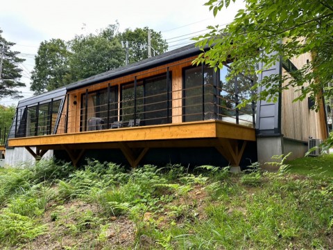 静岡県内：貸コテージ新築工事（2023年6月竣工）の画像