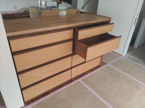 キッチン収納カウンター製作施工の画像