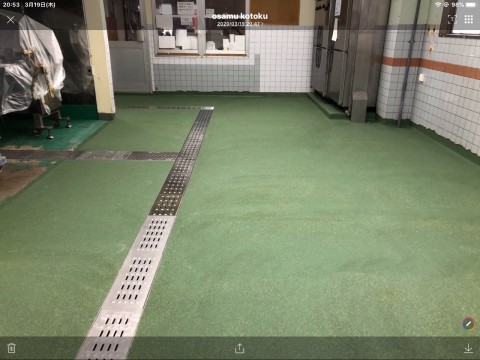 厨房内塗床工事の画像