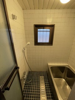 在来浴室　パネルフィルム施工の画像