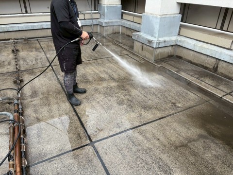 東京都渋谷区　複合高層ビル　屋上防水工事の画像