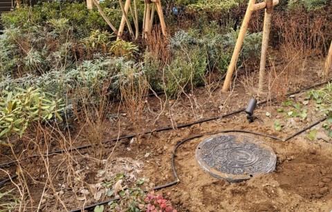 都内某所　マンション　自動潅水設備工事の画像