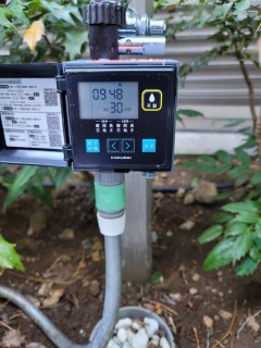 神奈川県某所　マンション植栽部　自動潅水設備工事の画像