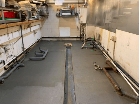 梅田ビル地下飲食店舗の画像