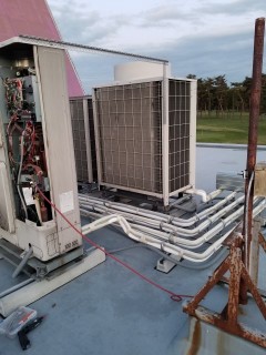 千葉県　名門ゴルフ場クラブハウス内空調更新工事の画像