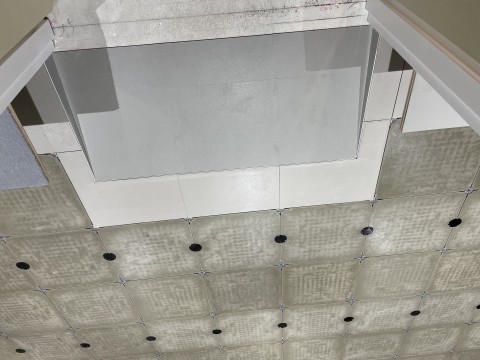 茨城県　テナント入居工事（OAフロア素地仕上げ）の画像