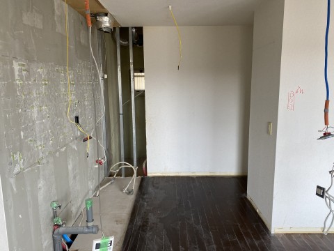 都内マンション　リノベーションに伴う内装解体の画像