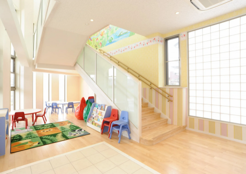 埼玉県杉戸町幼稚園多目的ホールの画像