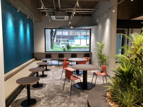 某オフィスビル　リノベーションの画像