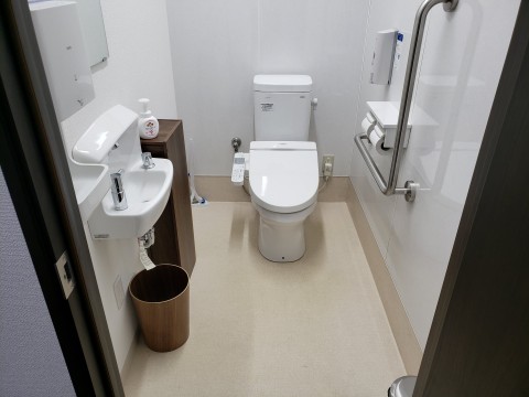 ACCEA八重洲店　新装工事の画像