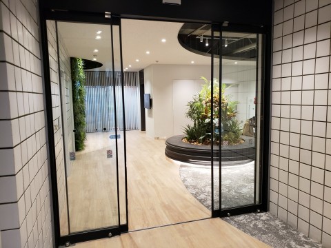 某オフィスビル　リノベーションの画像