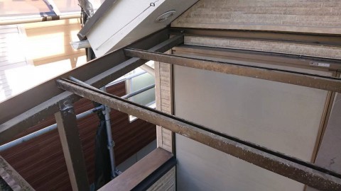 横浜市戸塚区　波板交換工事の画像