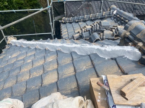 セメント瓦　棟取り直しの画像