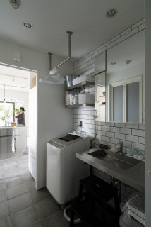 アンティーク×都会MIXインテリアの画像