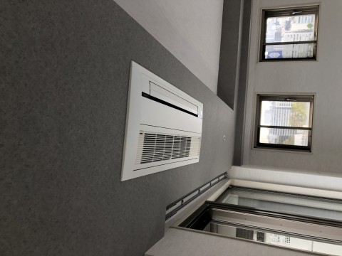 都内マンションハウジングエアコン入替工事の画像