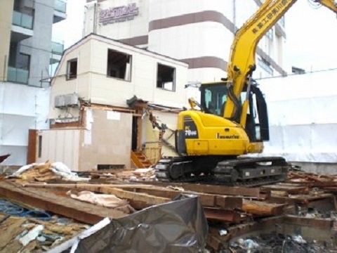 低層建造物解体工事の画像