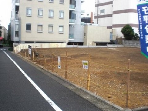 低層建造物解体工事の画像