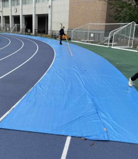 競技場養生撤去【当社元請け案件】東京都世田谷区 東京農業大学の画像