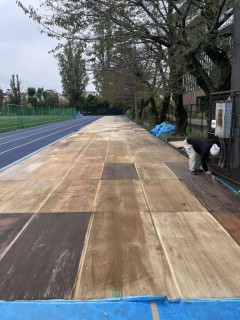 競技場養生撤去【当社元請け案件】東京都世田谷区 東京農業大学の画像