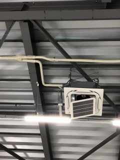 千葉県 某物流センター新築工事:空調設備工事の画像