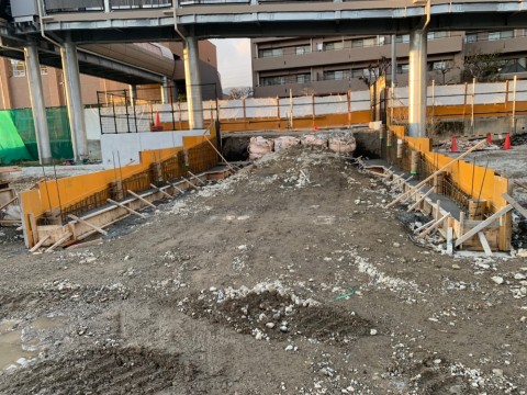 中学校旧屋内運動場除却工事の画像