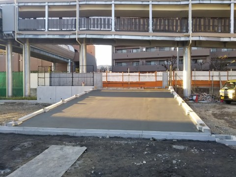 中学校旧屋内運動場除却工事の画像