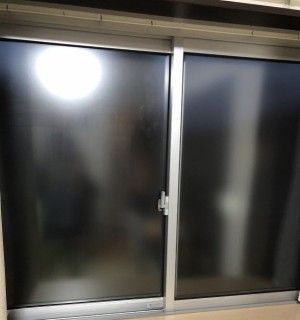 目隠しフィルム施工の画像