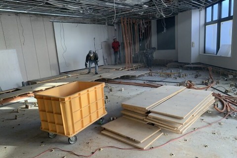 静岡県浜松市｜コンビニテナントの退去に伴うスケルトン解体の画像