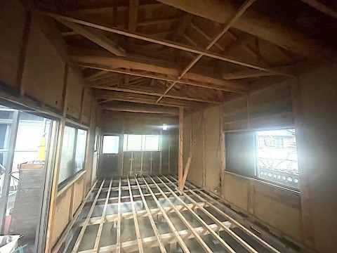 【92万4千円】愛知県豊田市｜瓦降ろしと内装解体の画像