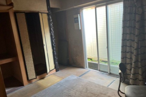 【62万円】愛知県名古屋市｜店舗兼住宅のブティックの内装解体の画像