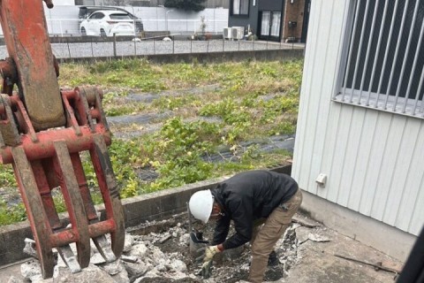 愛知県名古屋市｜運送業者事務所の解体撤去処分の画像