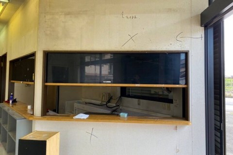 愛知県名古屋市のレンタルビデオ店のスケルトン工事の画像