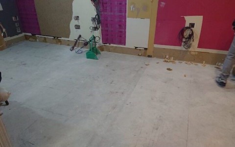 愛知県名古屋市｜カラオケ店の内装解体の画像